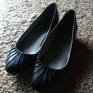 Life Stride Flat/Wedge Shoes